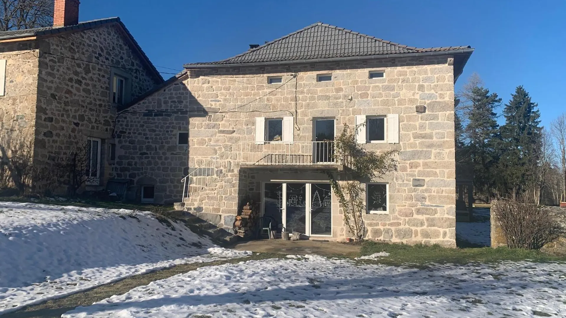 Holiday home Ferme Au Calme A 15Mn Du Chambon Sur Lignon Villa Saint-Jeures